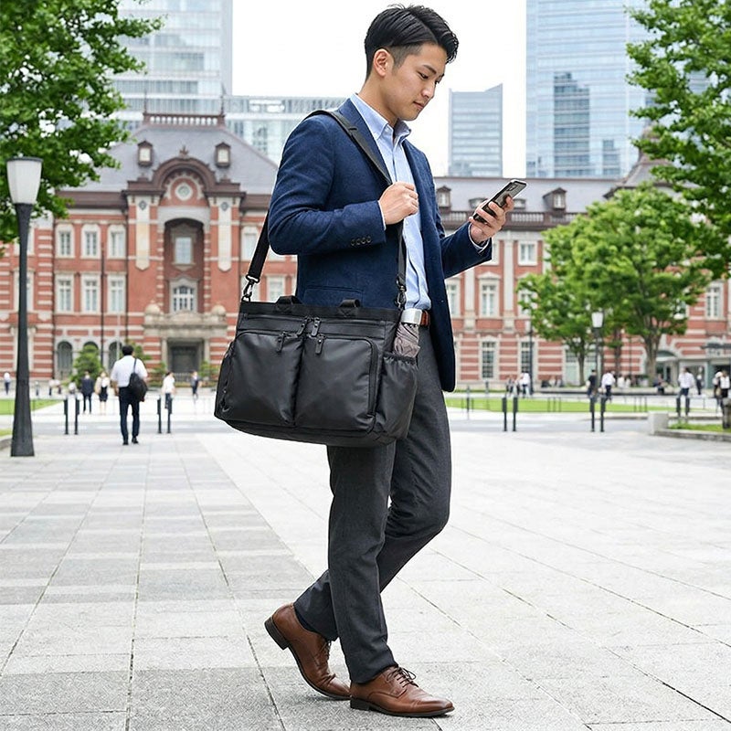 ネオプロ・コミュートライトのマルチトート　型番2-350　NEOPRO COMMUTE LIGHT