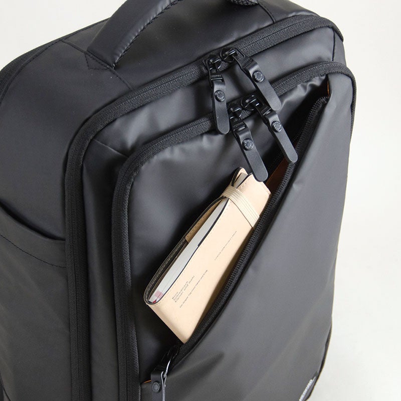 ネオプロ・コミュートライトのスクエアバックパック　型番2-356　NEOPRO COMMUTE LIGHT